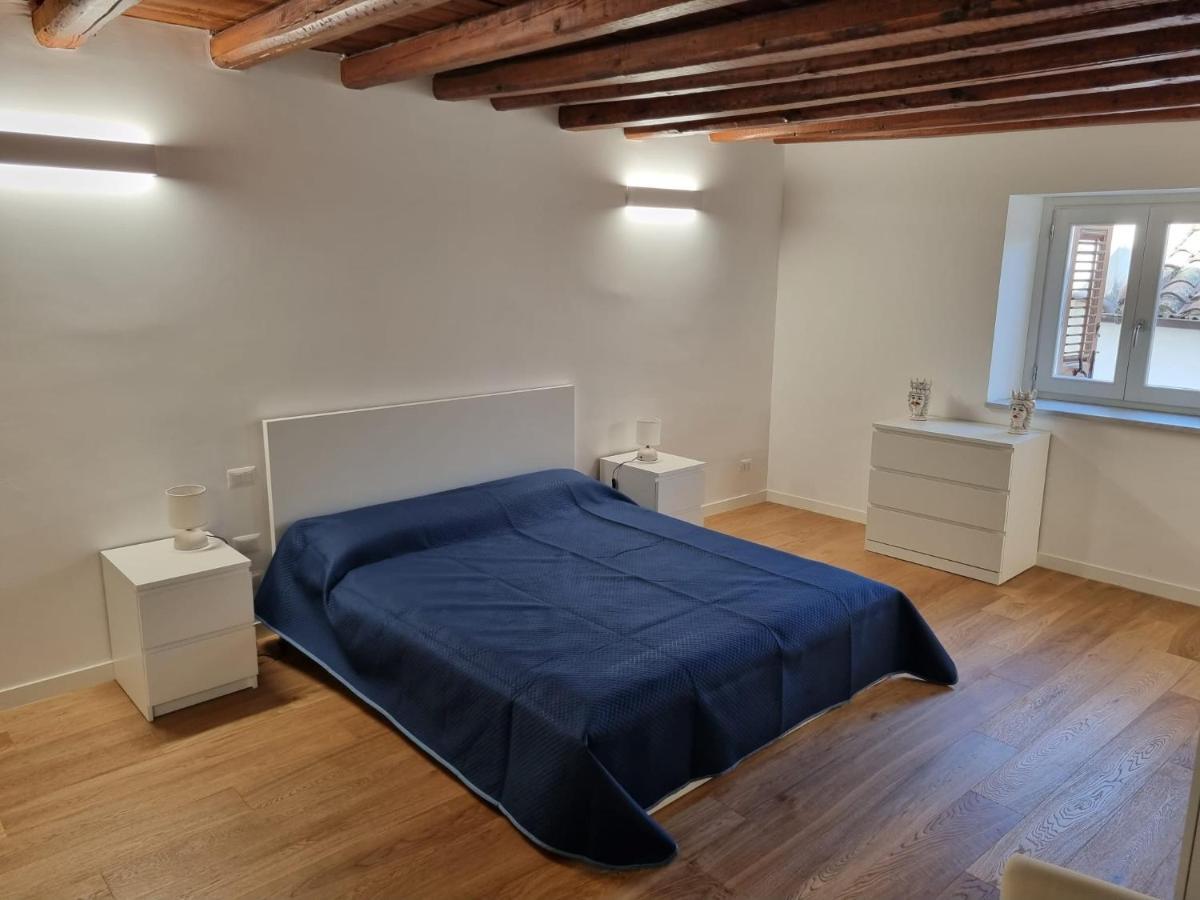 Appartamento con 2 Camere da Letto